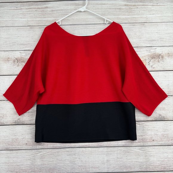 Chico's Travelers Collection Crepe Rib Knit Boxy Blouse Women's‎ S/M Red/Black - Picture 1 of 11